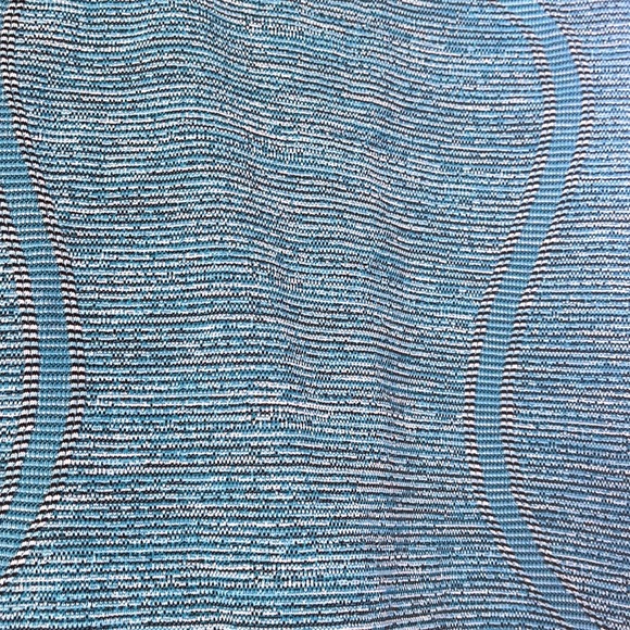 Lululemon Razorback top - Picture 2 of 3